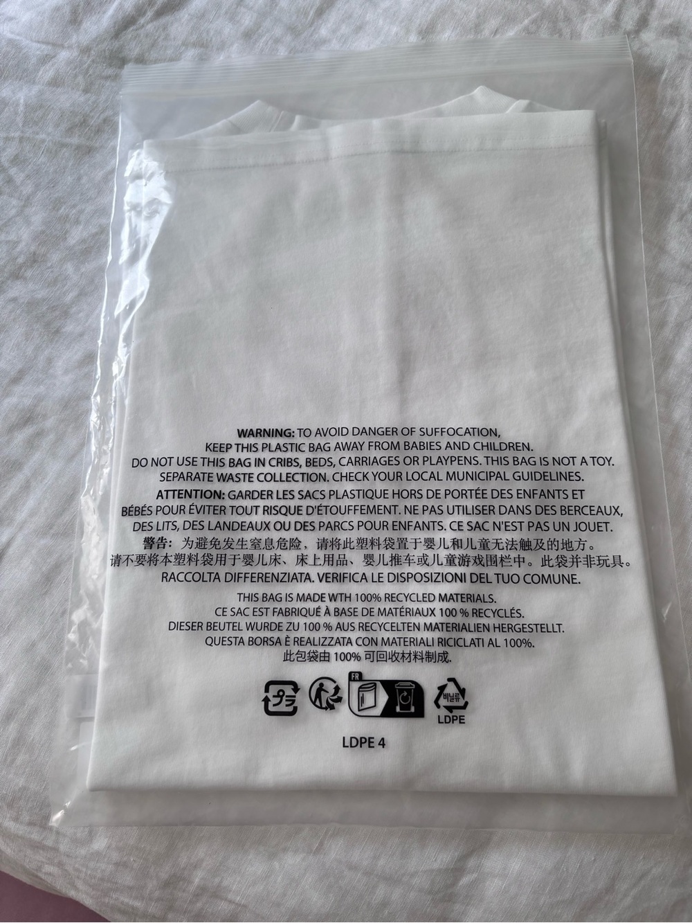 Supreme Small Box Tee - Picture 4 of 5